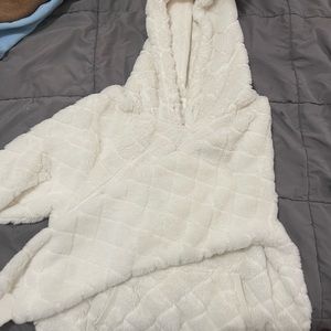 BKE sweatshirt from buckle size S warn once!